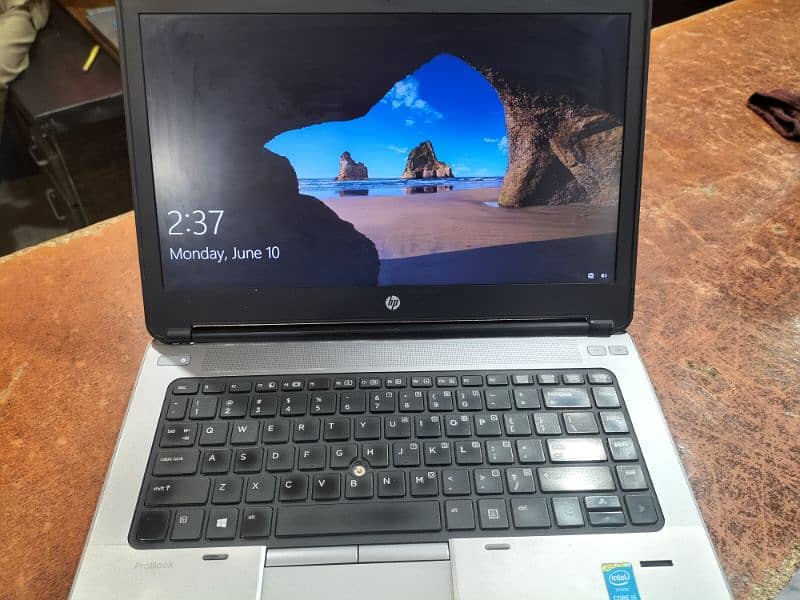 hp core i5 4rt generation 3