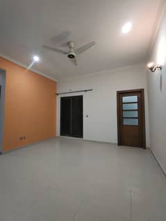 7 MARLA PORTION FOR RENT IN SOAN GARDEN