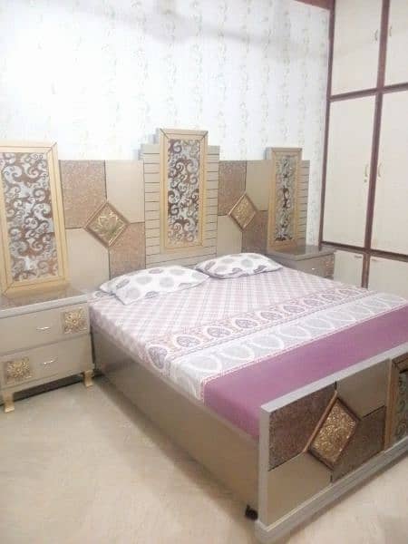 King size beautiful bed for sale with side tables and dressing table 0