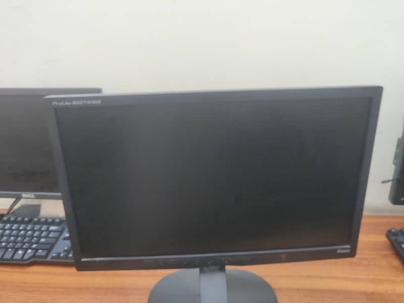 24 Inch gaming Lcd 1