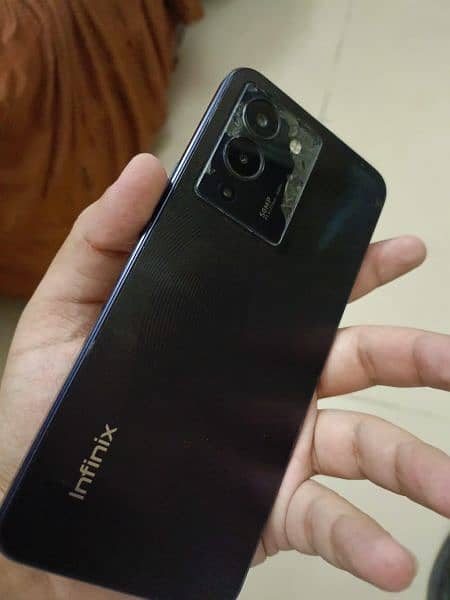 Infinix note 12 8/8 /128 gb 4