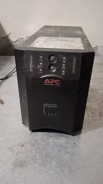 APC UPS 1500 5