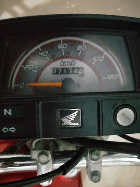 Honda CD70 2021/22 8