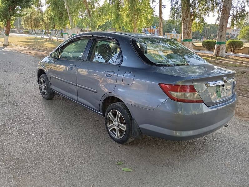 Honda City IDSI 2004 6