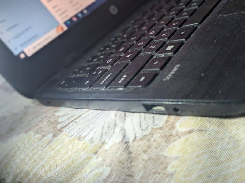 HP stream 11 pro g3 notebook 2