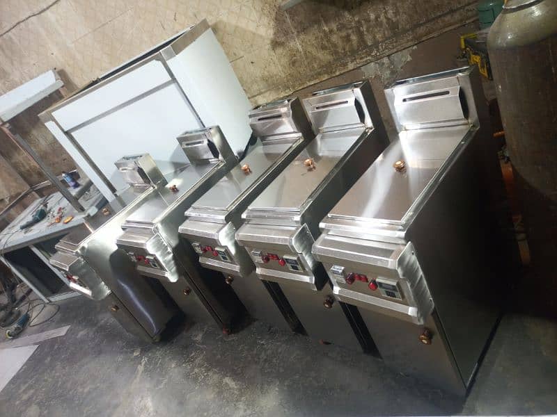 Deep fryer (16) litre Hot Plate/fryer /Display Counter SS Best quality 0