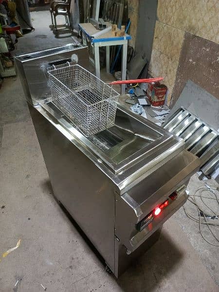 Deep fryer (16) litre Hot Plate/fryer /Display Counter SS Best quality 2