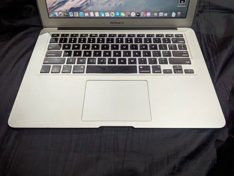 Macbook Air mid 2012 3