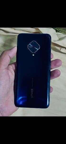 Vivo S-1 pro 8 128 0