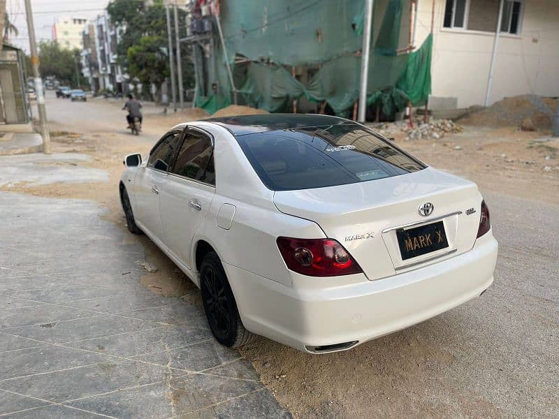 Toyota Mark X 250 G Preal white color 6