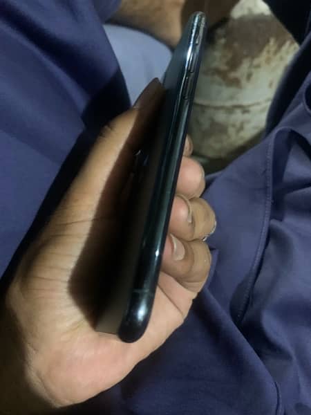 iphone 11 pro  64 Gb 1