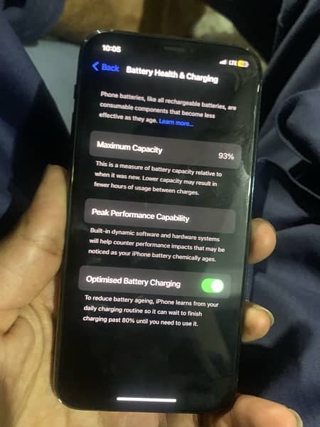 iphone 11 pro  64 Gb 4