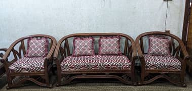 wooden sofa set in good condition