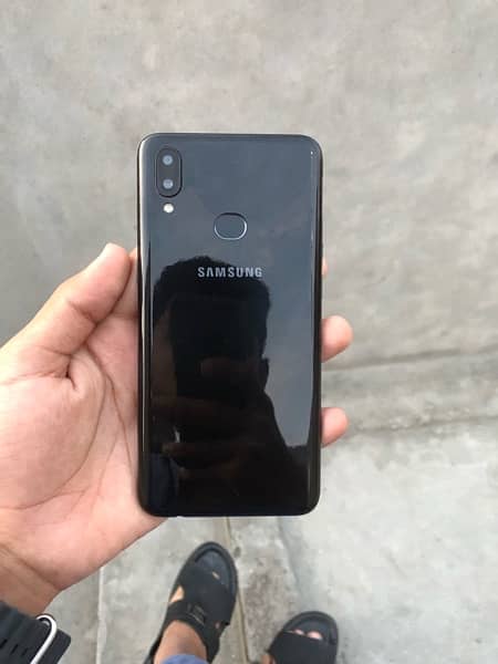 Samsung a10s 0