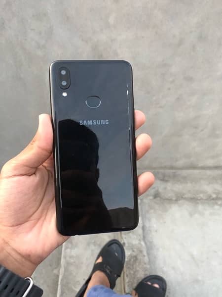 Samsung a10s 4