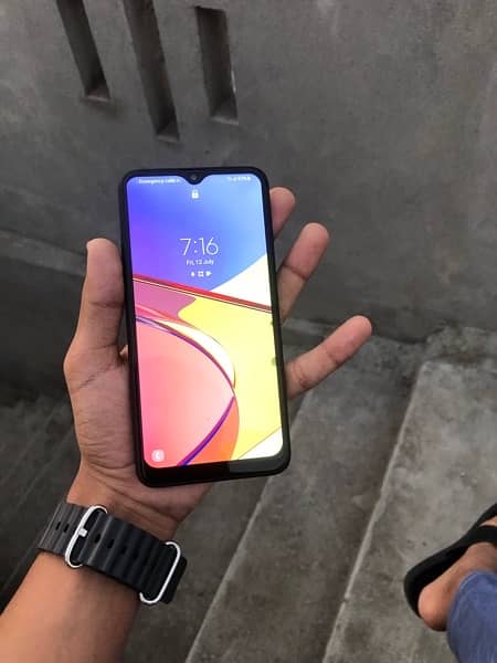 Samsung a10s 7