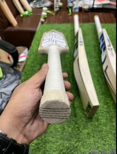 SS ENGLISH WILLOW BATS FOR PROFESSIONALS READY TO PLAY BAT