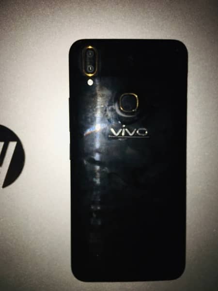 Vivo V9 5