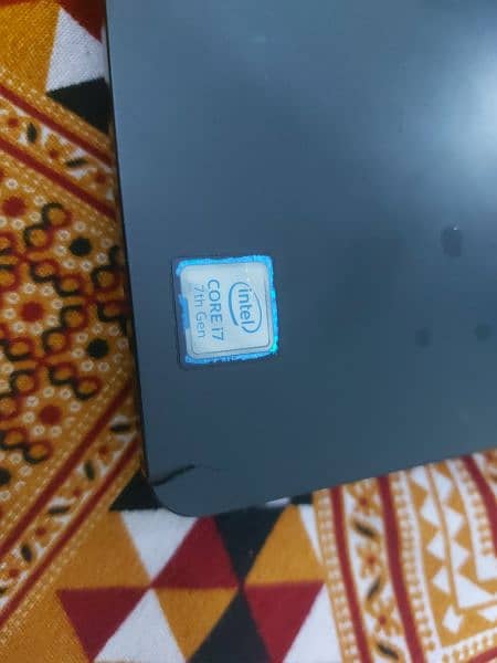 laptop latitude 5480 Intel i7 7th gen 1