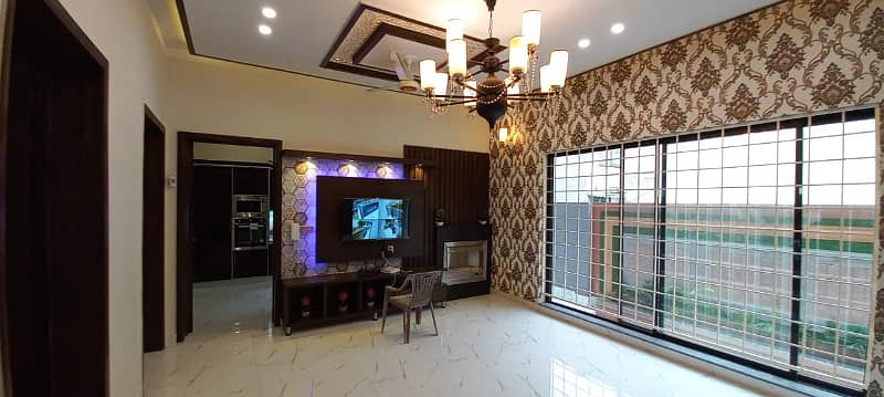 10 Marla House For Sale In Janiper Block Bahria Town Lahore 16