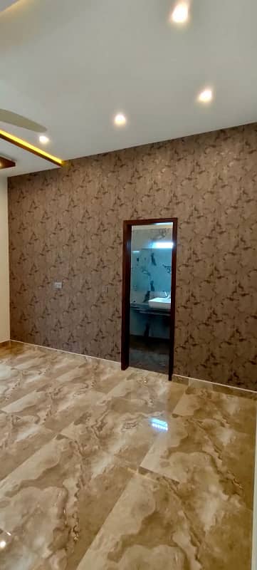 10 Marla House For Sale In Umar Block Bahria Town Lahore 21