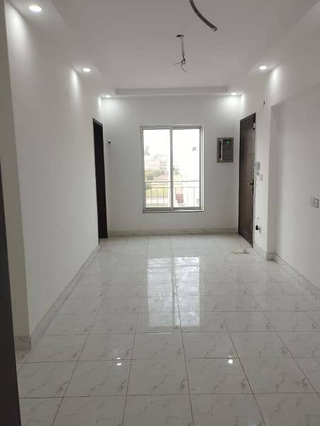 2 bedrooms appartment in low price bahria orchard phase 4 orchrd homes 1