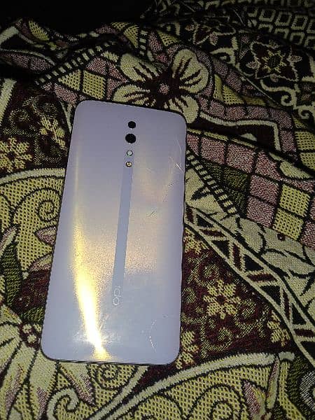 Oppo Reno z 256 gb 4