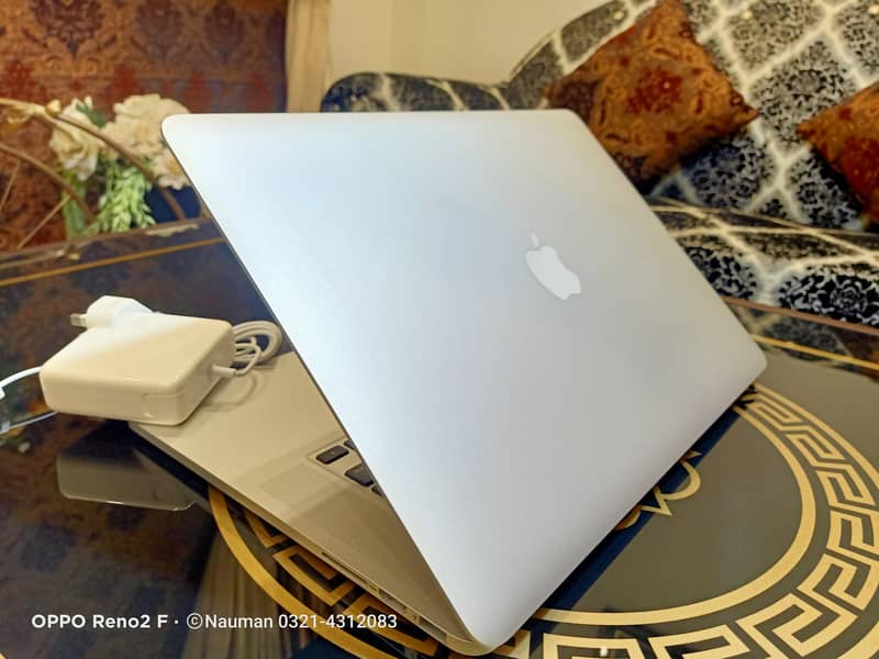MacBook Pro 2015, Core i7 0