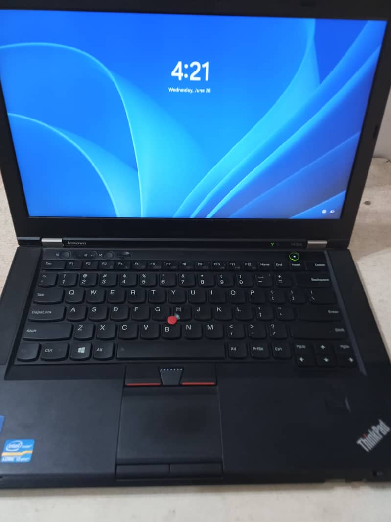 Lenovo ThinkPad Core i5 3rd generation 4gb ram 128 SSD 2