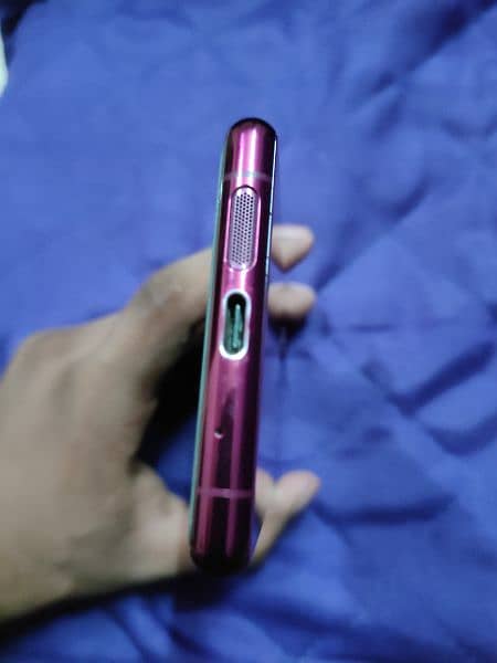 Sony Xperia 5 Gamming phone 4