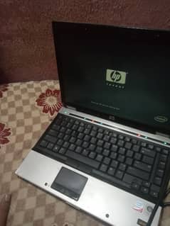 HP laptop x13 centrino 2gb