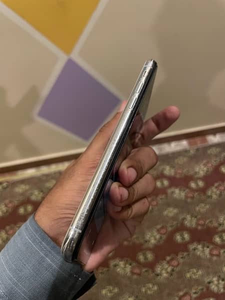 iPhone X 256GB( PTA Approved ) 4