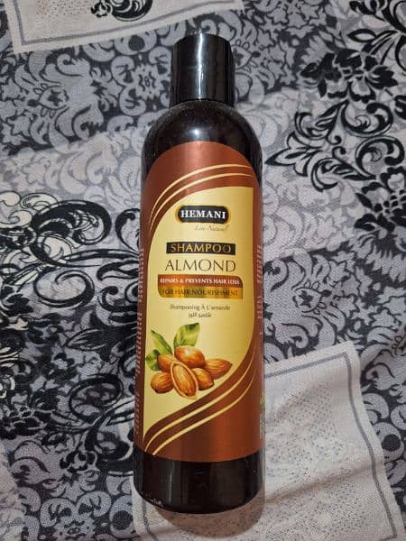 Hemani Herbals Almond Shampoo 1