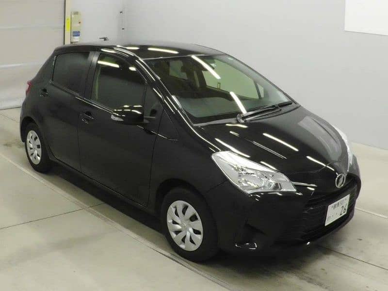 Toyota Vitz 2018 10