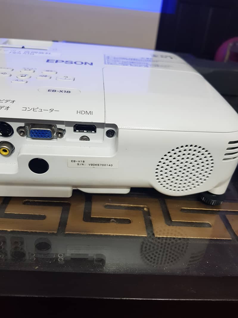 Epson new condition projector 03325542625 2