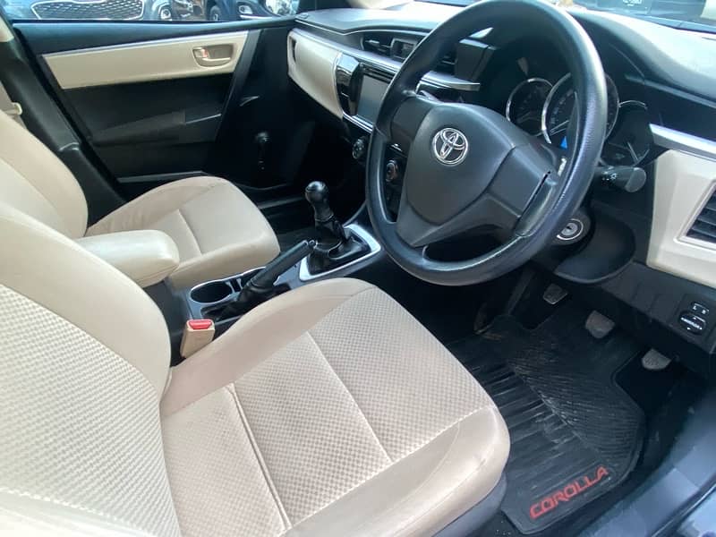 Toyota Corolla XLI 2017 5