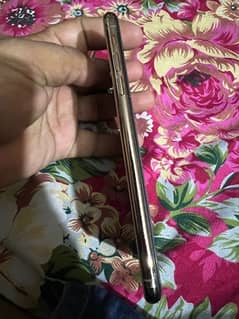 iPhone XS Max jv  64 gb gold colour PTA Aproved single