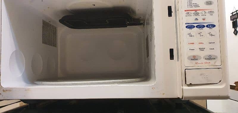 Dawlance Microwave + Grill 0