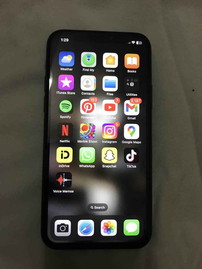 iPhone 11 Pro 1