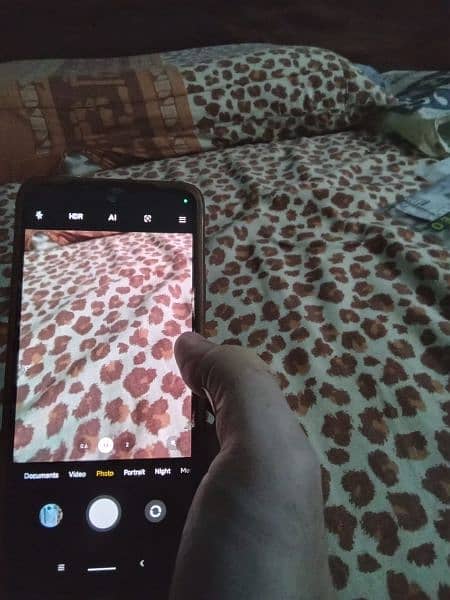 selling Redmi note 11 6