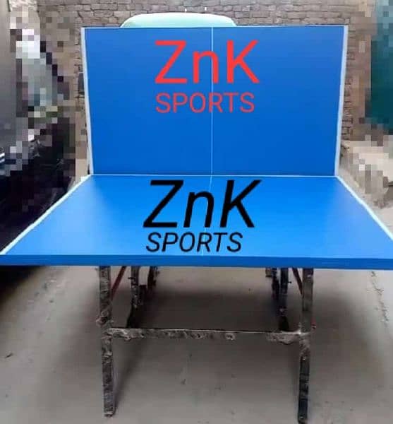 Table tennis table 0