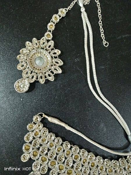 BRIDAL JEWELLERY SET 4