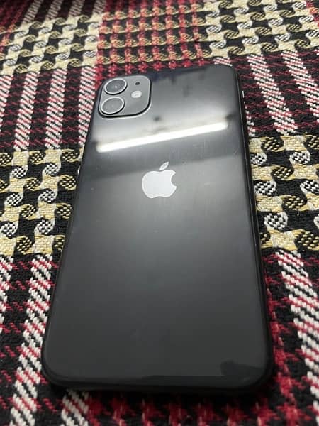 Iphone 11 64 GB Non PTA (Zong Sim Life Time) 4