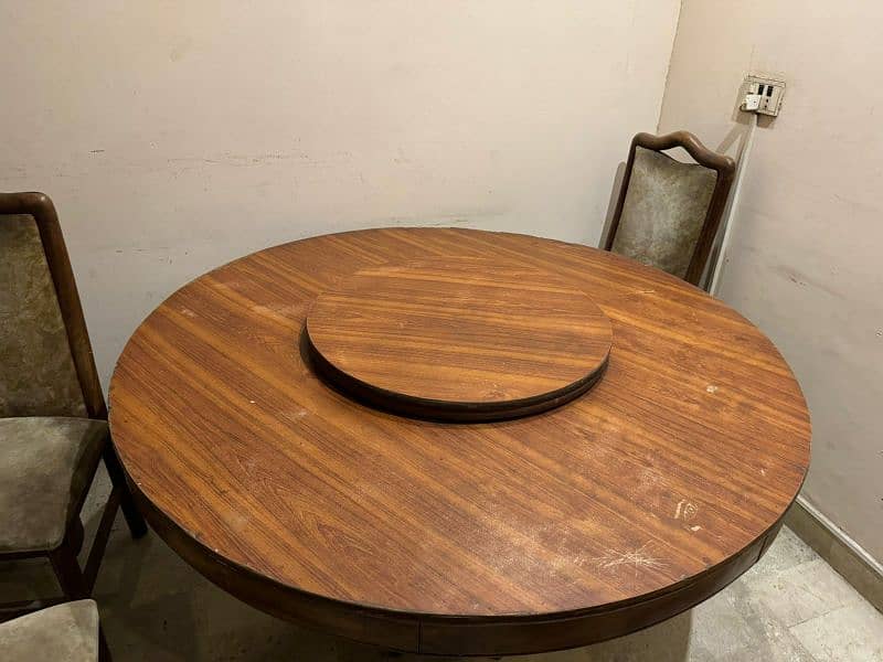 Dining table (Revolving table) 0