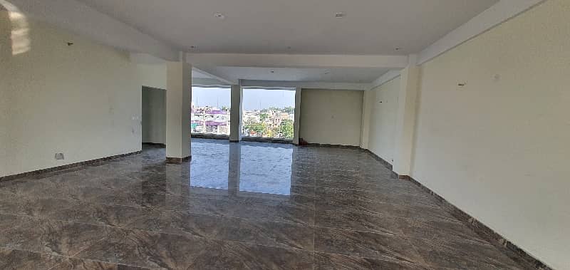 2 Kanal New Building For Rent In Johartown 7