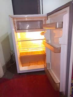 Dawlance 4 cubic ft fridge for sale