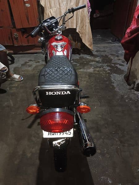 Honda 125 2022 4