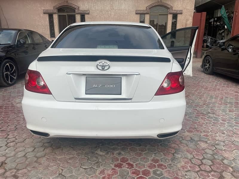 Toyota Mark X 2005 0