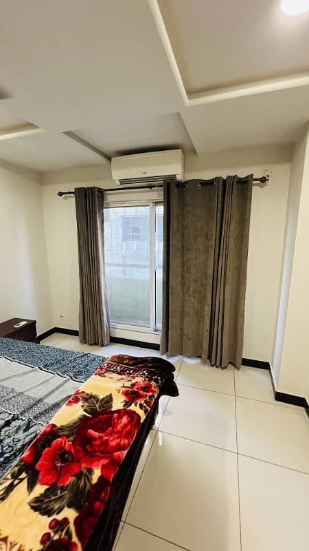 One bedroom fully furnished apartment available for Rent 4