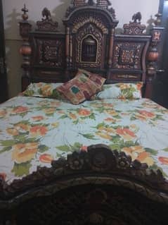 Bed set/Double bed/Dressing/Side tables 0